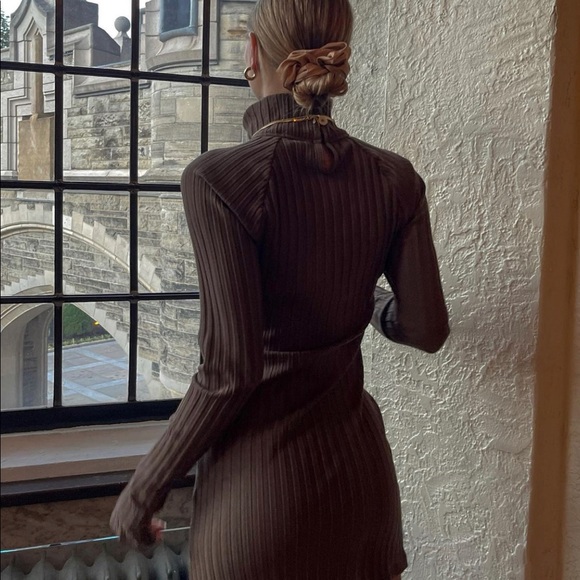 Revolve long sleeve dress - Picture 2 of 2